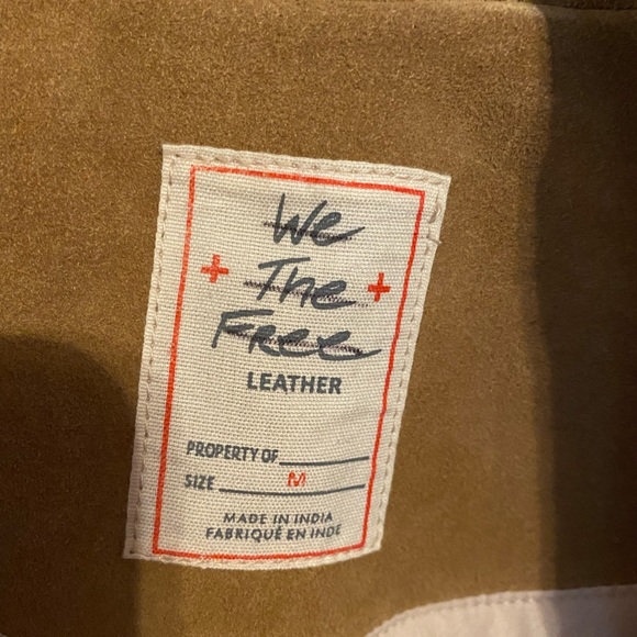 WeTheFree Beige Suede jacket . 100% Cow Leather. NWOT. Beige. Size medium - Picture 4 of 10